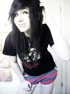 Emo Hair Styles With Image Emo Girls Hairstyle With Black Long Emo Hair Picture 5