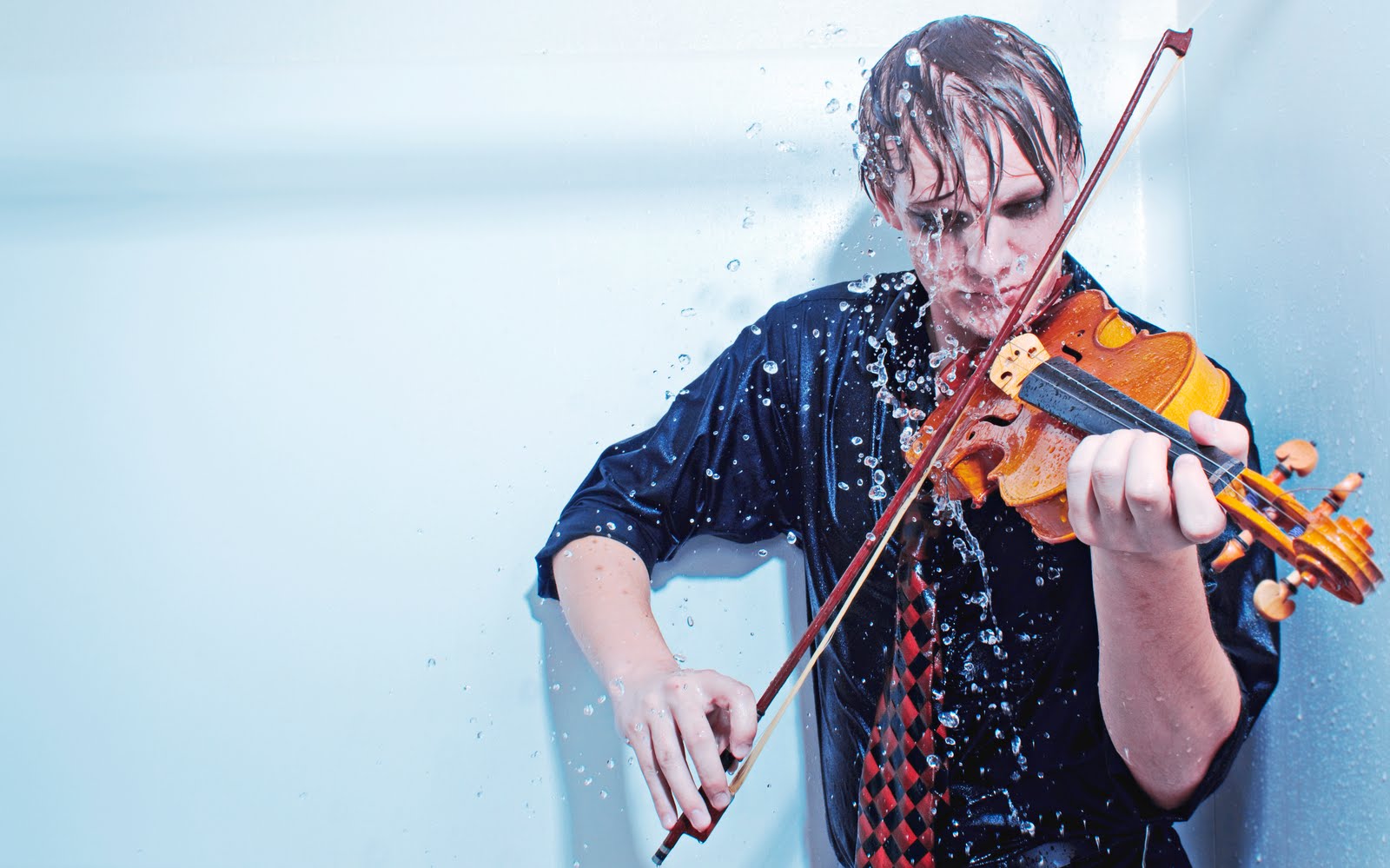 playing violin in the white The Pegbox Forums