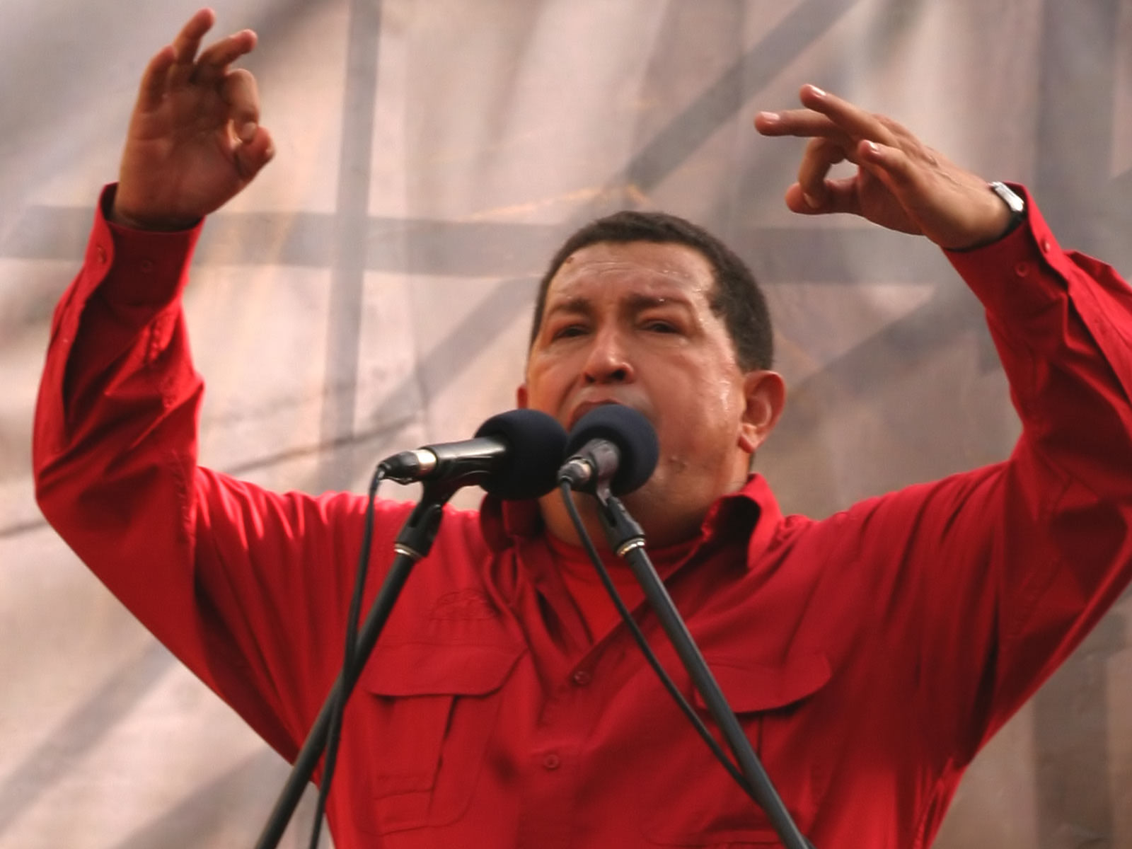 [Hugo_Chavez.jpg]