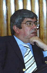 [200px-Ferro_Rodrigues.jpg]