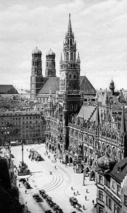 [Accepté] Deutschstaaten Bund Munich+Rathaus+And+Frauenkirche+1929