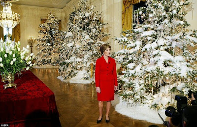 White Christmas Tree White Christmas Tree