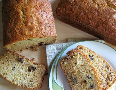 FeltSewGood: Pineapple Zucchini Bread