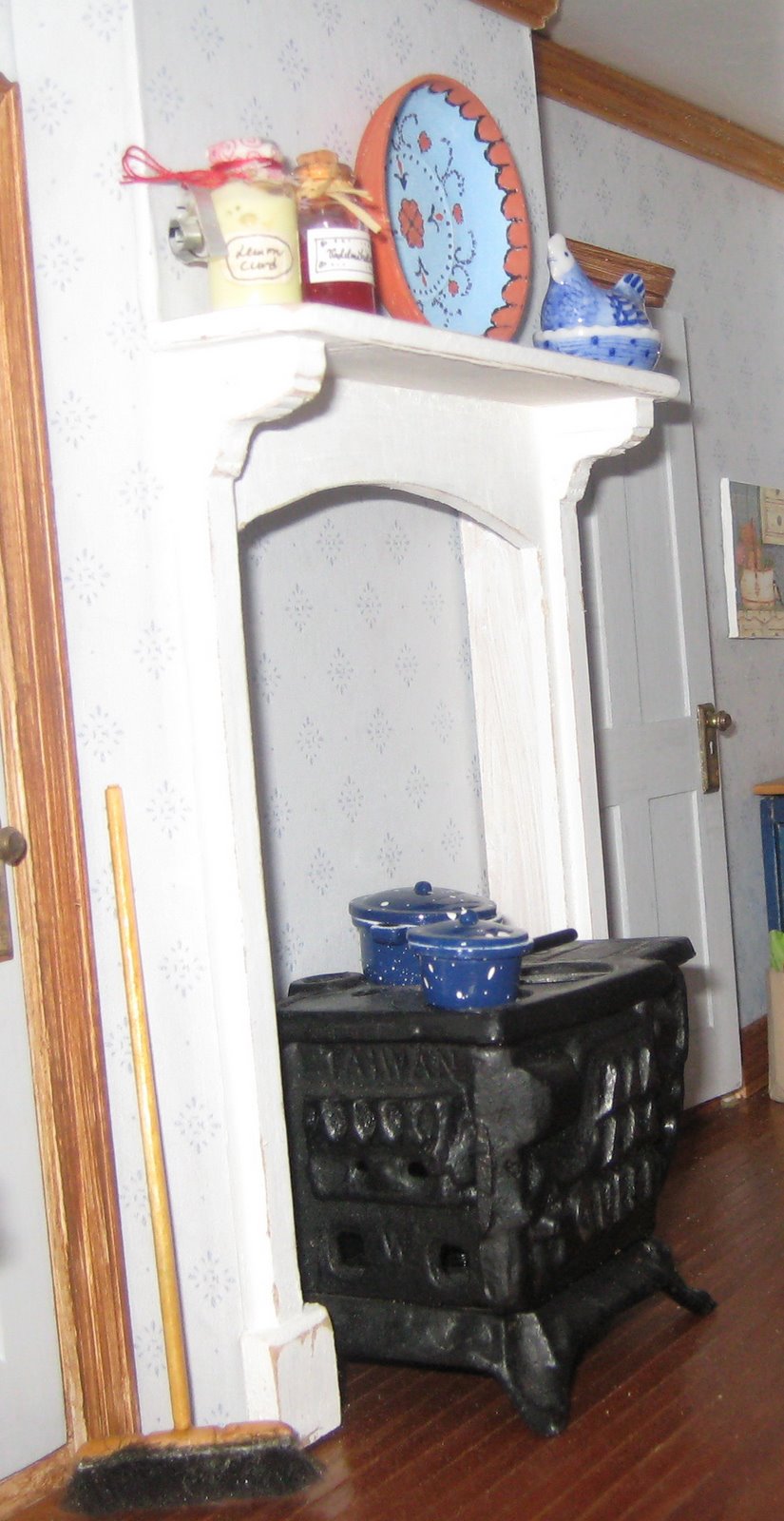 [fireplace.jpg]