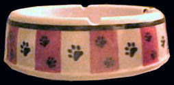 Angelika's Ashtray, side view