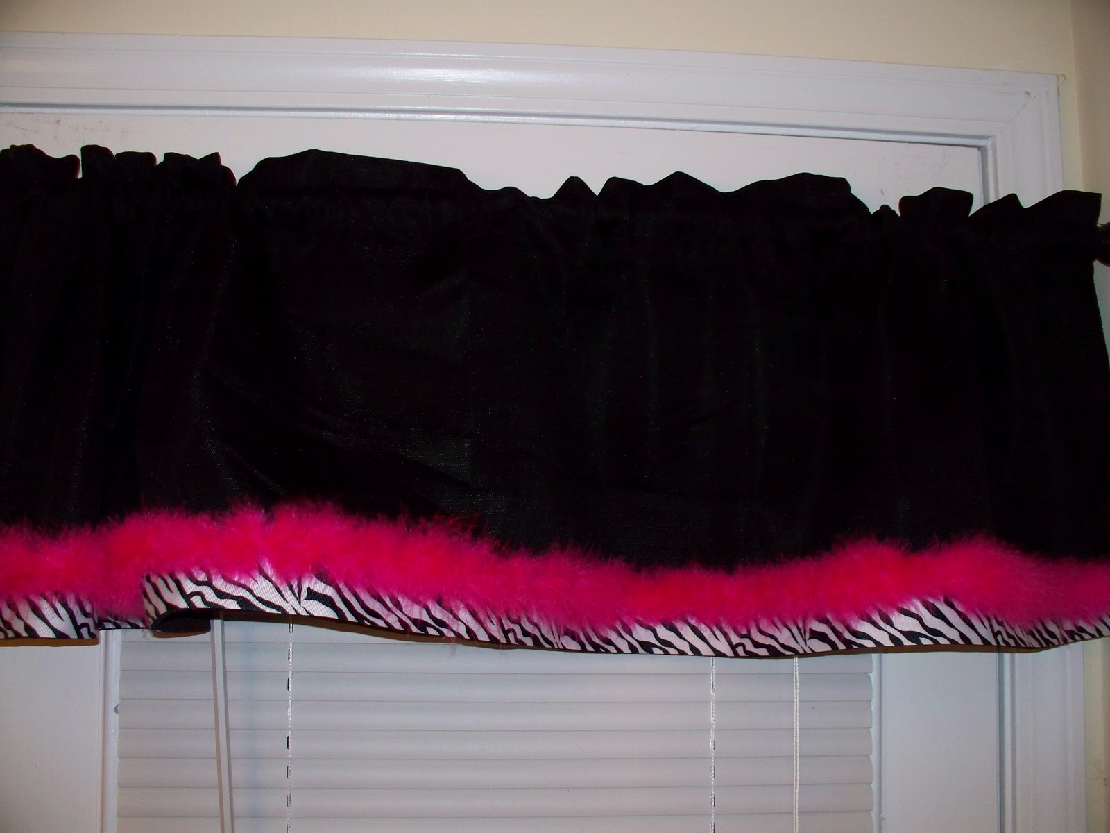 Mommy Lou Who Hot Pink Zebra Room