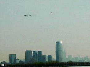 [art.low.flying.plane.cnn.jpg]