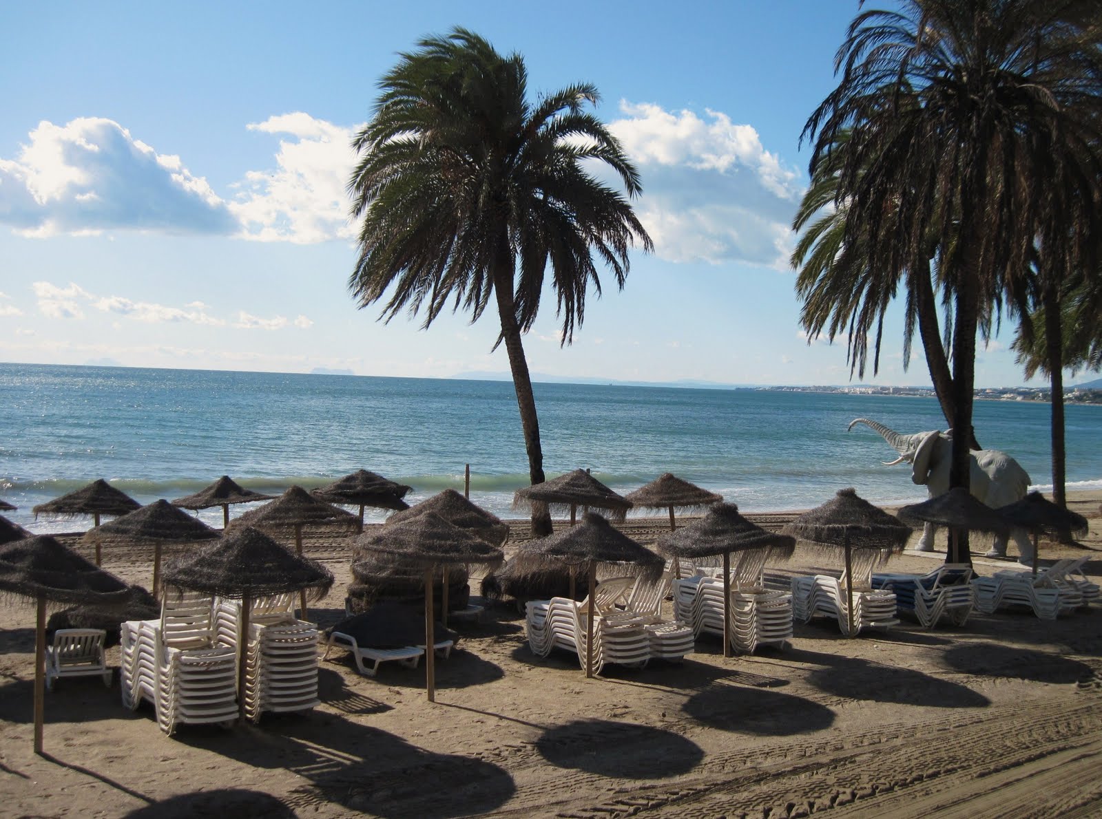 [0701+Marbella+013.JPG]