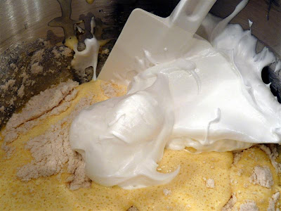 making a chiffon cake ButterYum