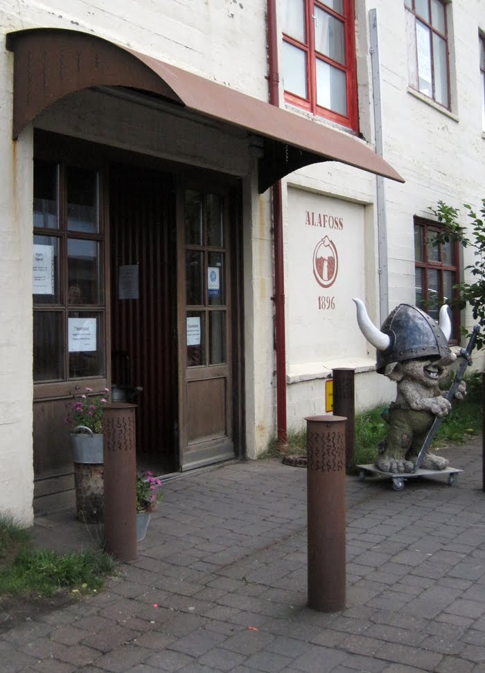 Fancy Tiger Crafts Knitting Iceland Part 1 Reykjavik and Iceland's