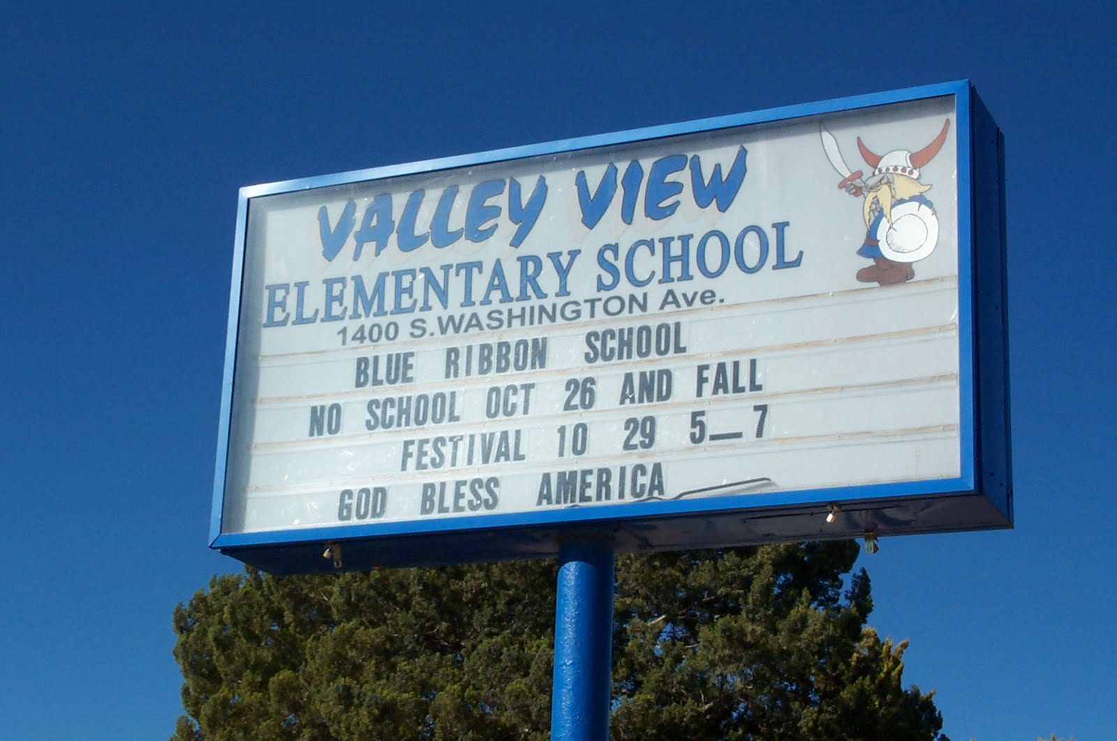 [ValleyView02.JPG]