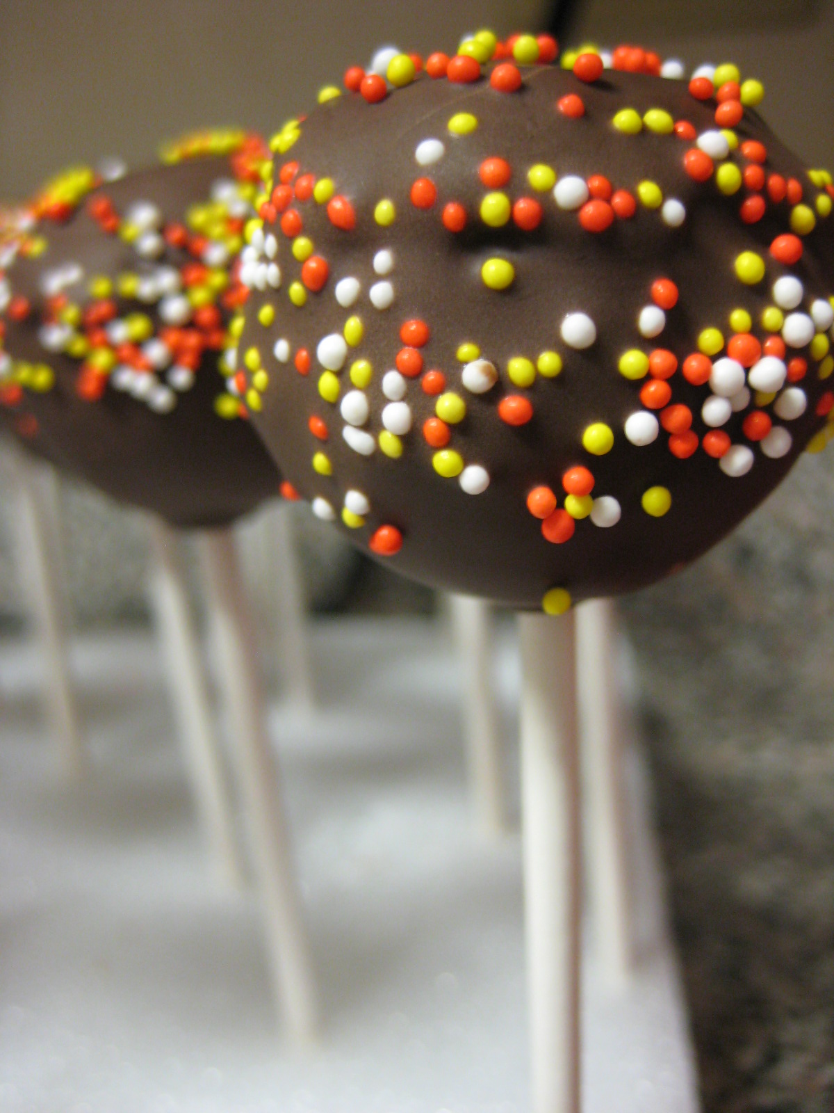The Icing On The Cake Cake Pops For Sale!