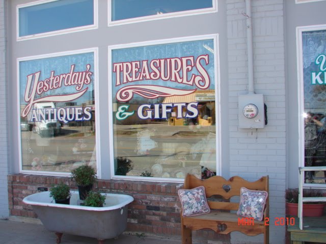 The Store Front in Willis