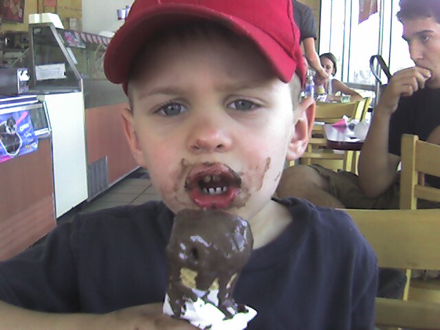 [Grant+ice+cream+2.jpg]