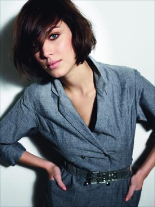[OBSESSED+-+PERFECT+PEOPLE+-+ALEXA+CHUNG+GRAY+EDITORIAL.jpg]