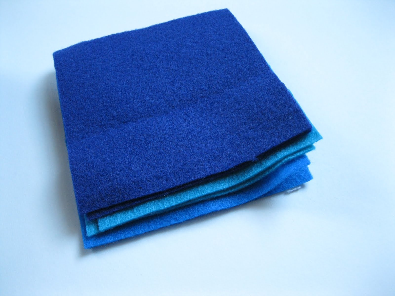 Monkey See, Monkey Do! Felt Block Tutorial