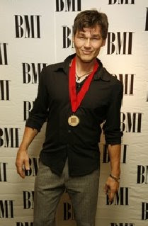 Morten, juntamente com Mags, representou o a-ha no BMI Awards