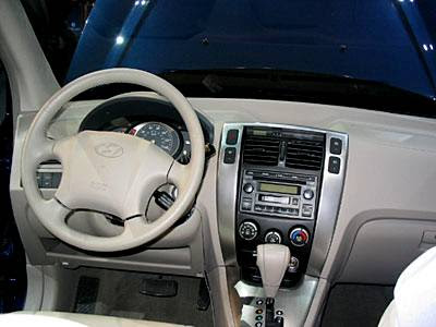 Auto Entertaintment And Lifestyle Hyundai Tucson Interior