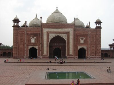 [Taj+Mahal+Mosque3.JPG]