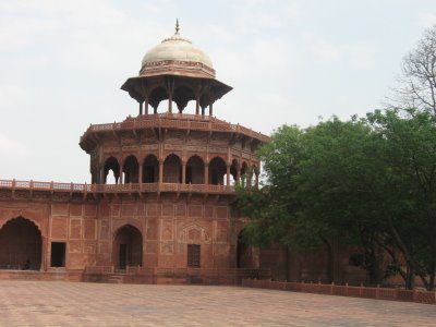 [Taj+Mahal+Guesthouse5.JPG]