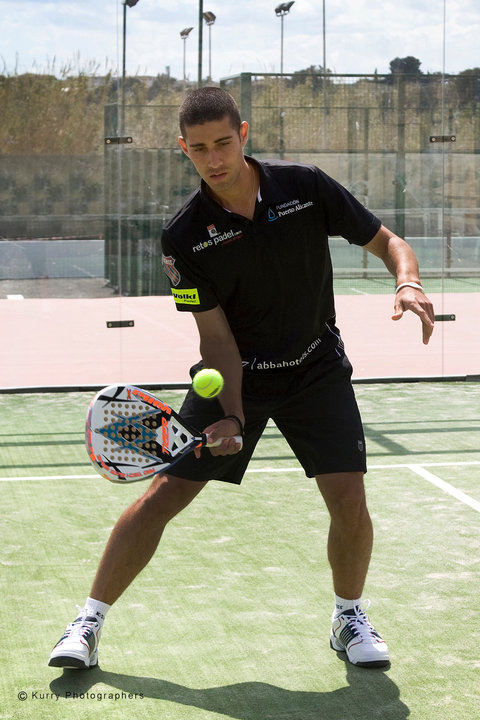 Locos por el padel... Javier Escalante. Vino a conquistar el PPT.