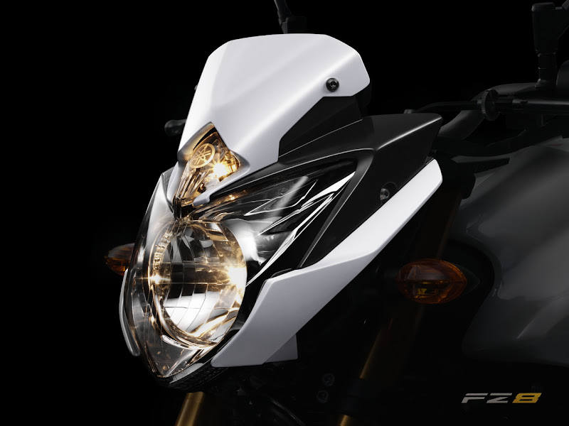 NEW YAMAHA FZ8( 2010 ) NEW YAMAHA FZ8( 2010 )