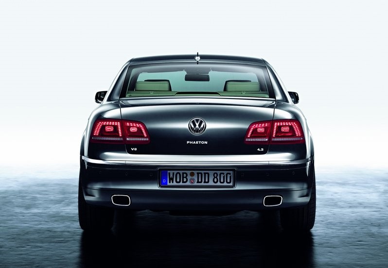( 2011 ) New Volkswagen Phaeton ( 2011 ) New Volkswagen Phaeton