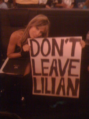 WWE confisca carteles alusivos a la salida de Lilian Lilian+leaving+wwe