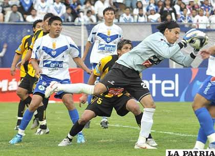 San Jose De Oruro Derrata Santa Strongeys Vs San Jose 3 2