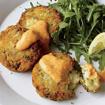 Diva In The Kitchen: Tuna Cakes with Roasted Red Pepper Sauce