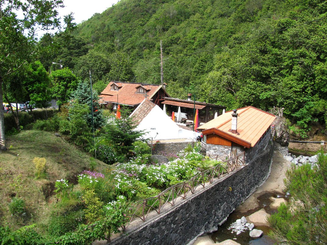 Ribeiro+frio+madeira