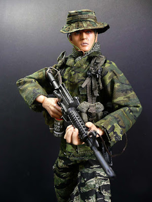 Woodland Hydration Pouch 1/6 scale toy Rangers M240B Gunner "Tim" 