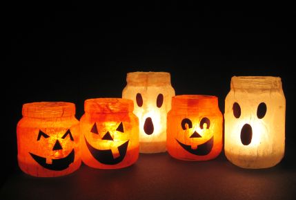 [pumpkin+and+ghost+jars.jpg]