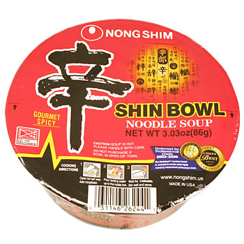 90042-nong-shim-shin-bowl-noodle-soup-lg.jpg