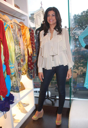 Sushmita  Launch Shama Sikandar Fashion Store Photo Gallery hot images
