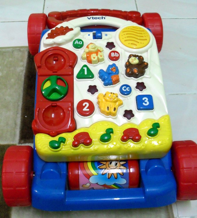 Baby Heaven Preloved Vtech First Step Walker