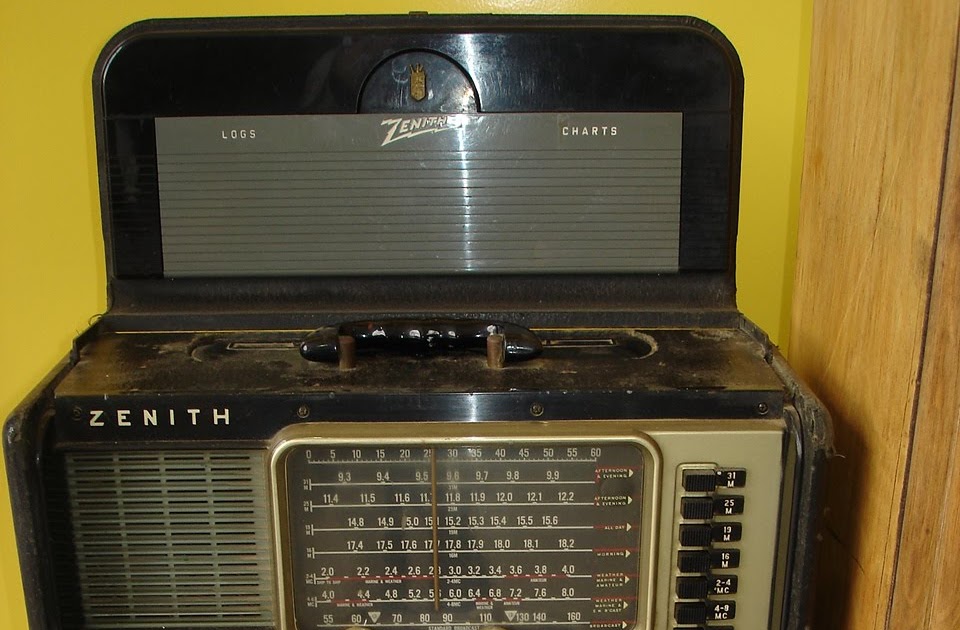 La Radio a traves del tiempo RADIO ZENITH TRANSOCEANIC MODELO Y600 1959