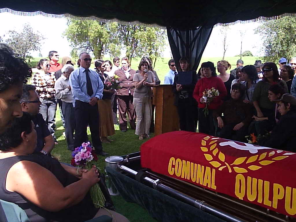 [Funeral+2.JPG]