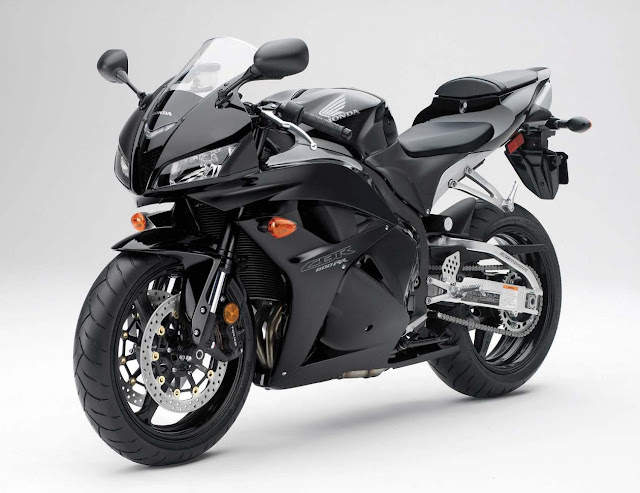 2011-Honda-CBR600RR-Black-ABS