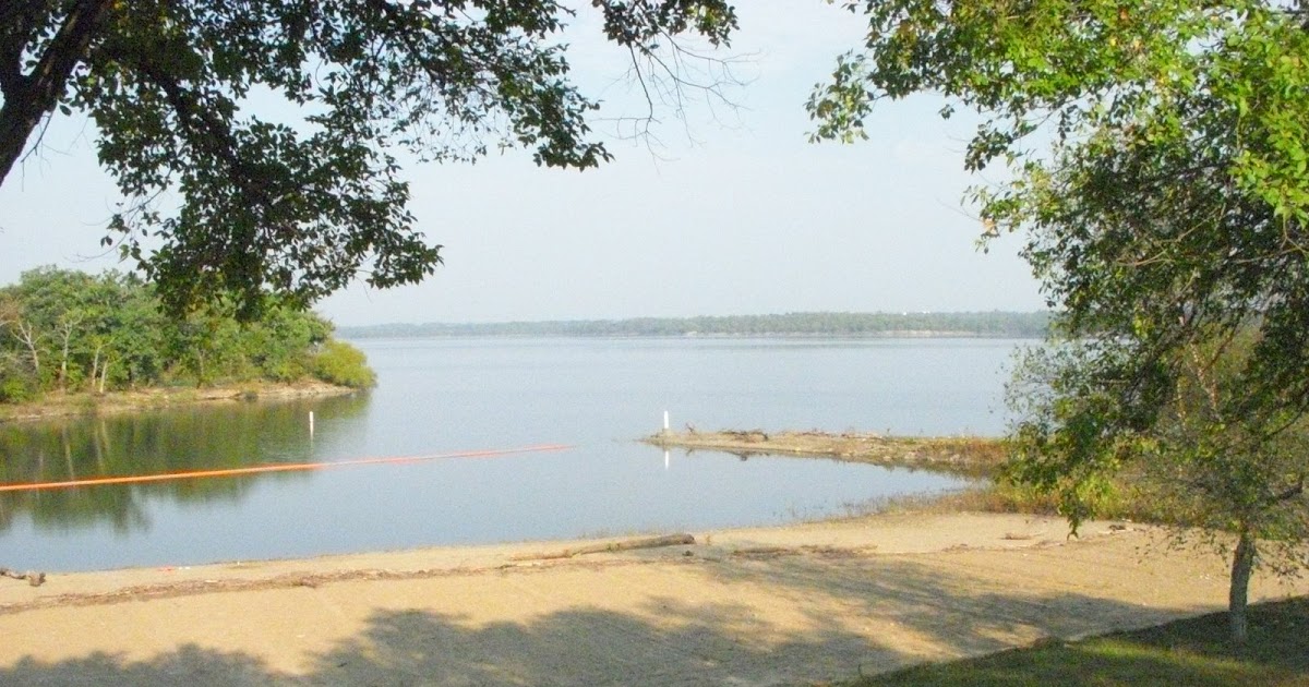 Retired Rod Pomona Lake