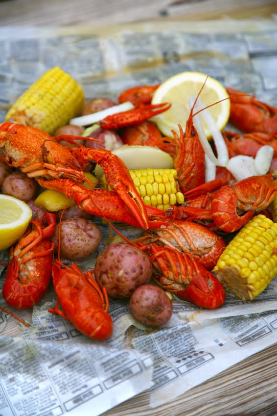 Crawfish+boil+party
