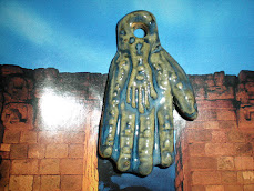 Inspires The Hand