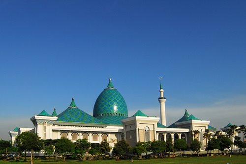 Mesjid Raya Al-Akbar