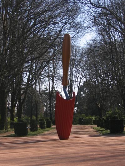 [Serralves.bmp]