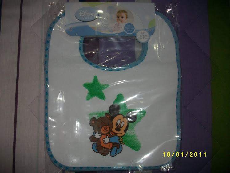 BABERO DE MICKEY PARA *IAGO*