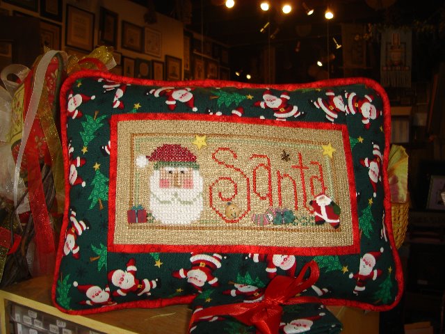 [santaholly.htm]