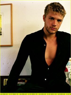 ryan-phillippe-black-shirt.jpg