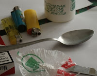 http://2.bp.blogspot.com/_2Eg6T5PAf4A/SeEsDIR-vuI/AAAAAAAAAQQ/lJbGvxHk9NU/s400/material.jpg