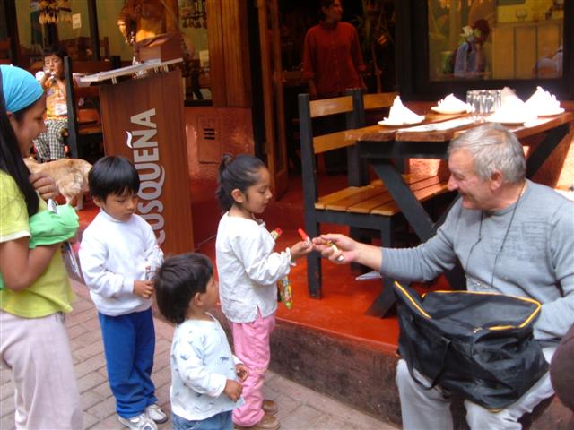 [DSCF1158+(Small).JPG]
