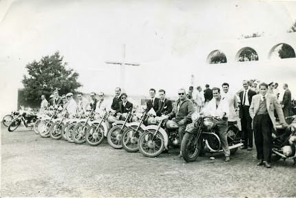 Motos y motoristas de ayer